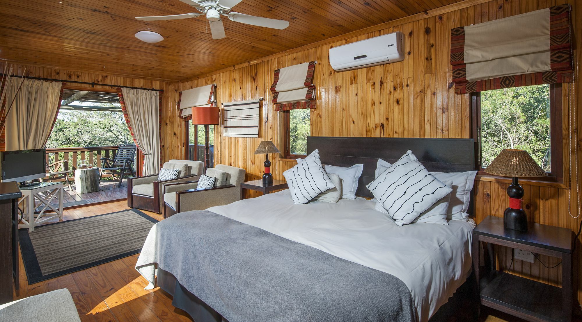 Kariega Game Reserve Main Lodge ケントン・オン・シー エクステリア 写真